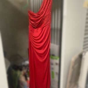 Red Prom dress